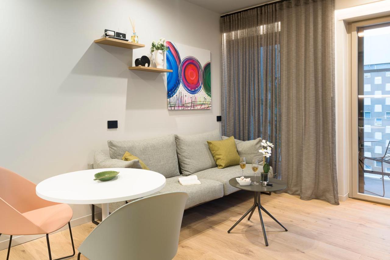 Aera Luxury Suites - 303 304 305 Catania Bagian luar foto