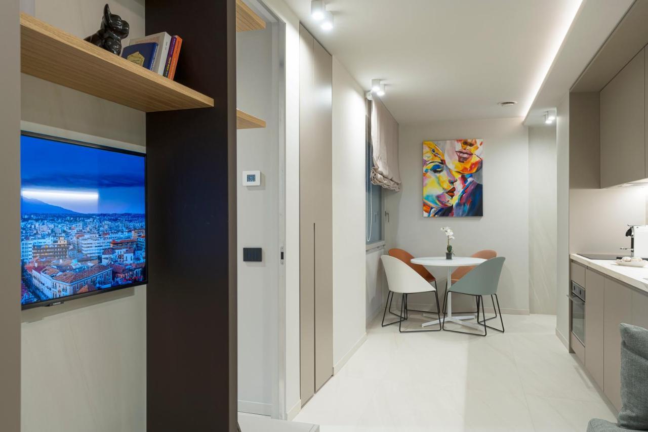 Aera Luxury Suites - 303 304 305 Catania Bagian luar foto
