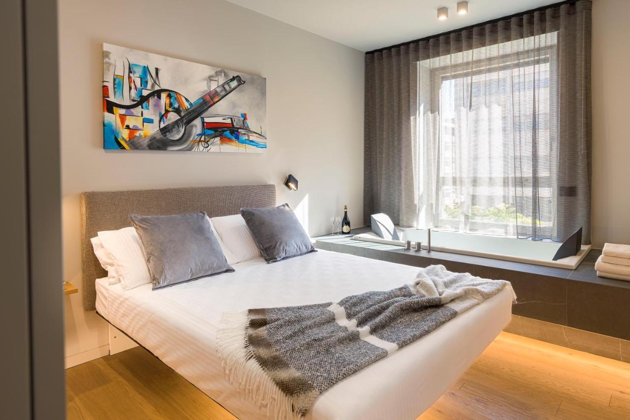 Aera Luxury Suites - 303 304 305 Catania Bagian luar foto